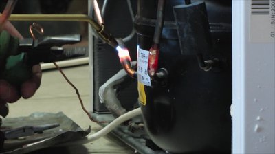 Schimbam reparam compresoare,motor frigidere,combine frigorifice in Bucuresti